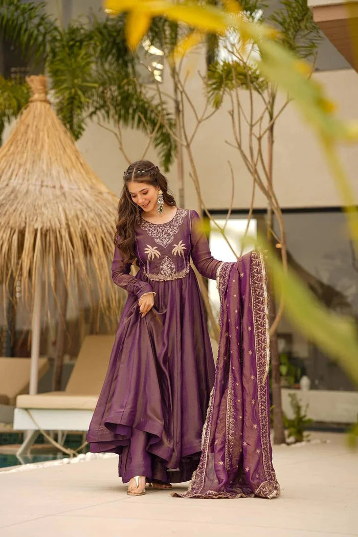 Women Premium Anarkali Suit Set